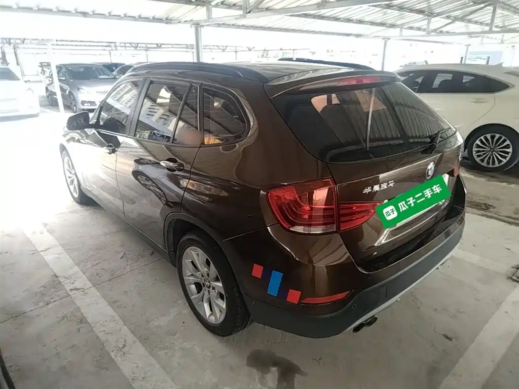 BMW X1 2014 sDrive18i Fashion Edition фото 5
