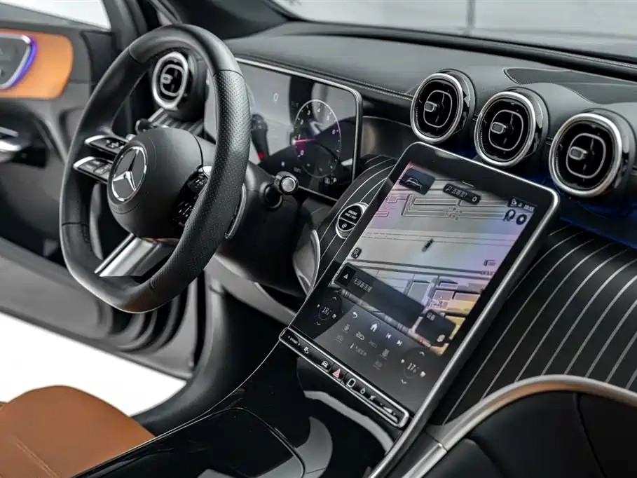 Mercedes-Benz GLC 2023 GLC 260 L 4MATIC Luxury 7-Seater фото 20