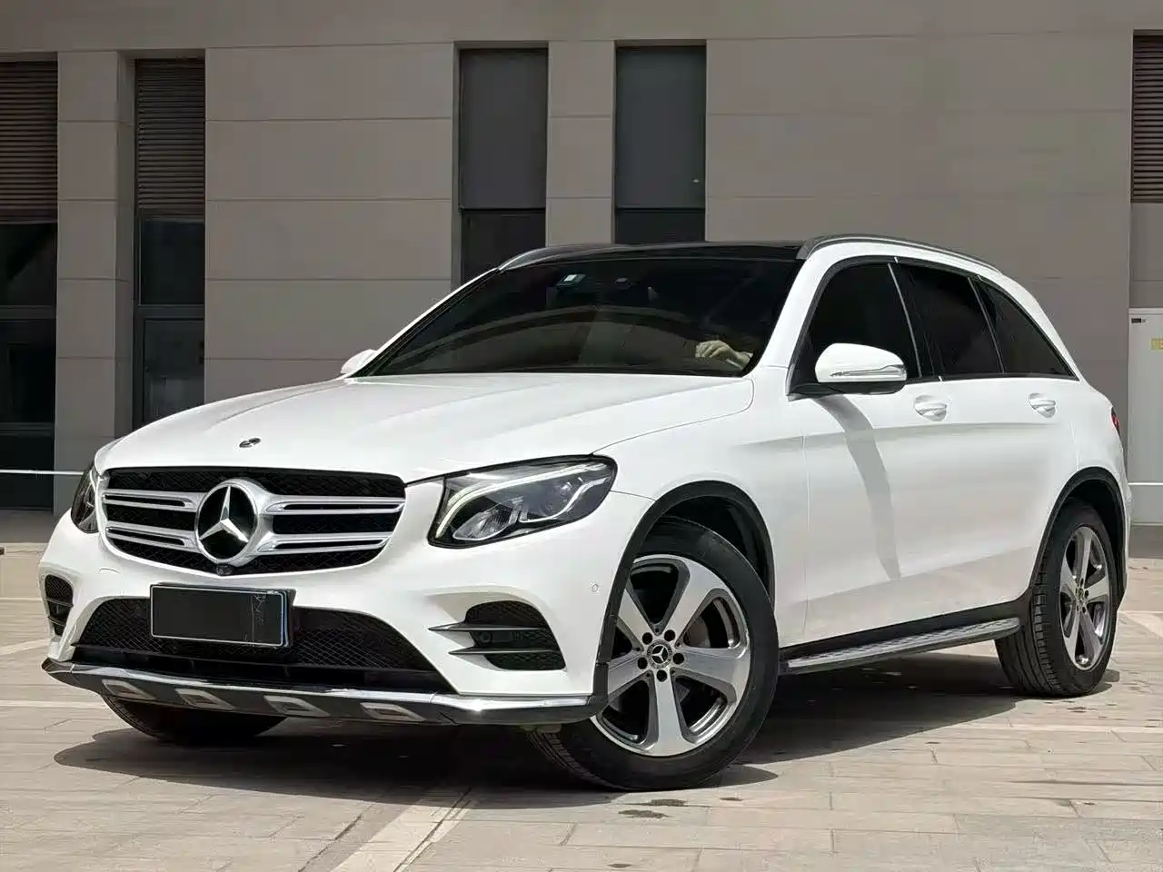 Mercedes-Benz GLC 2017 GLC 260 4MATIC Luxury