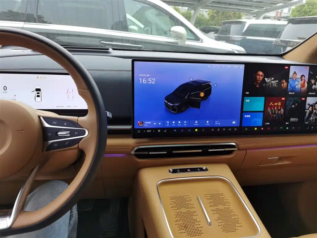 Voyah Auto Voyah Dreamer 2025 PHEV AWD Flagship Kunpeng Edition фото 13