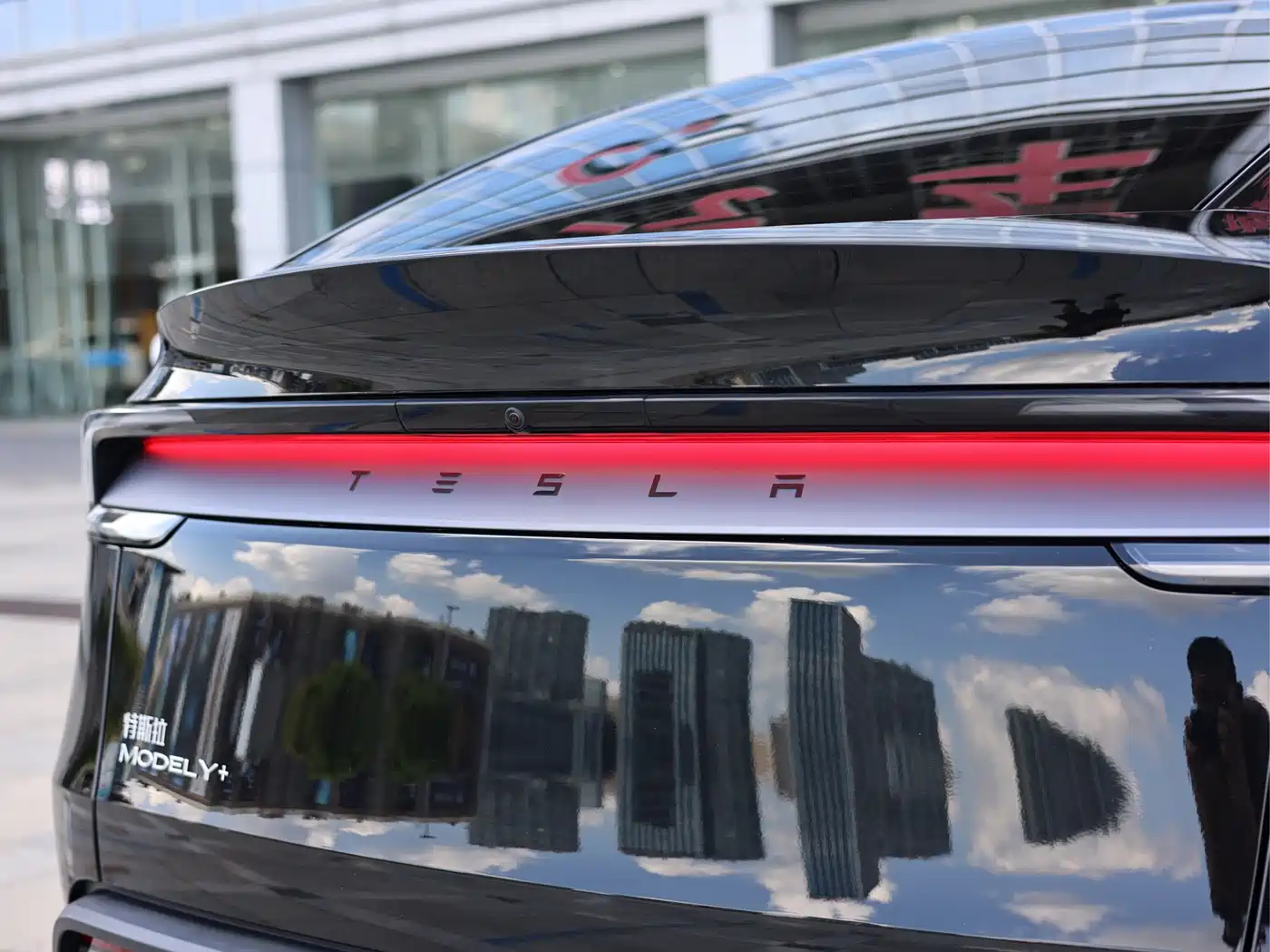 Фото 11 - Tesla Model Y