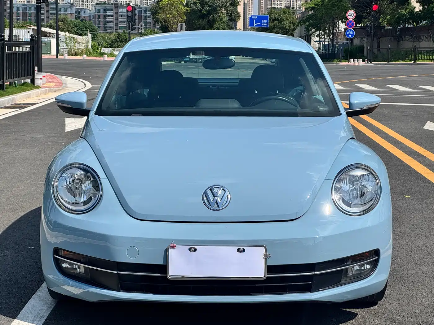 Volkswagen Beetle 2013 1.4TSI Comfort фото 2