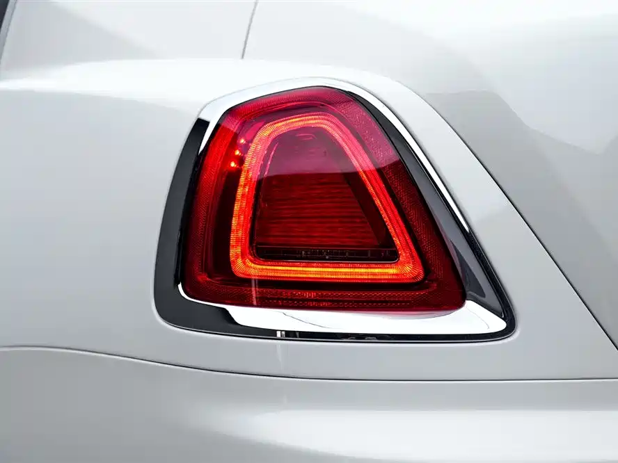 Rolls-Royce Wraith 2018 6.6T Standard фото 8