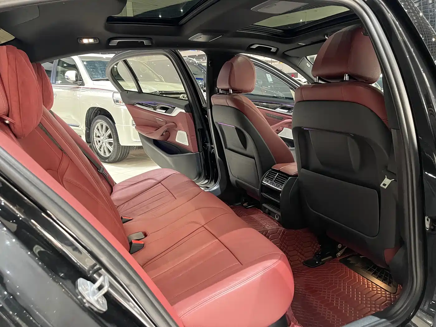 BMW 5 Series 2018 Facelift 530Li xDrive M Sport Package фото 10