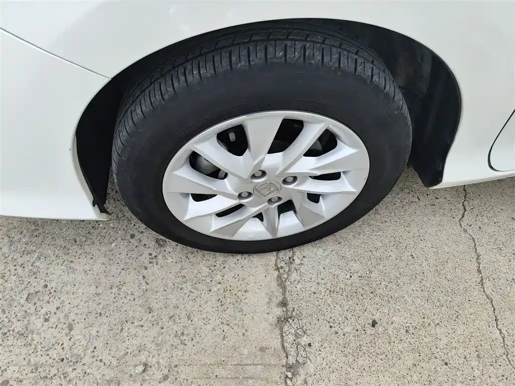Honda Greiz 2017 2016 1.5L CVT Fashion Edition