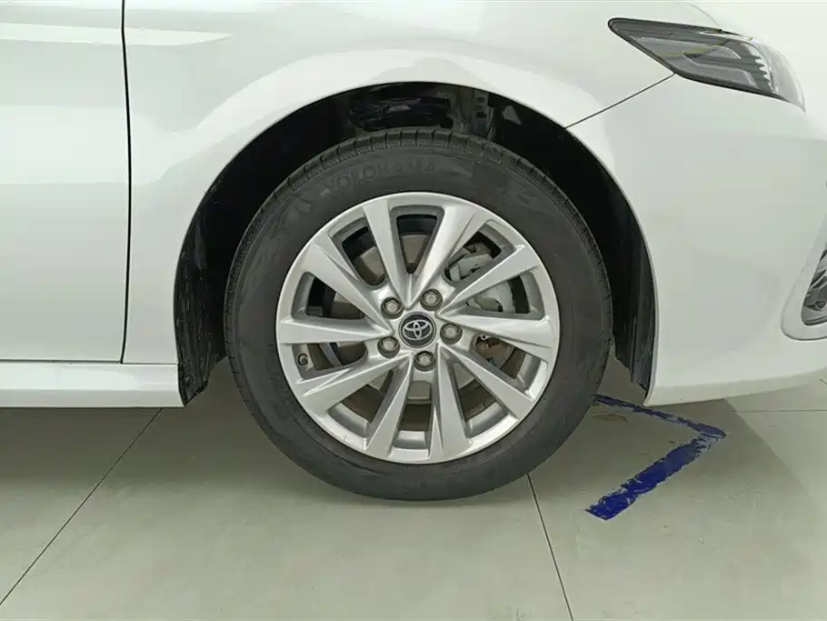 Toyota Camry 2021 2.0G Luxury Edition фото 6