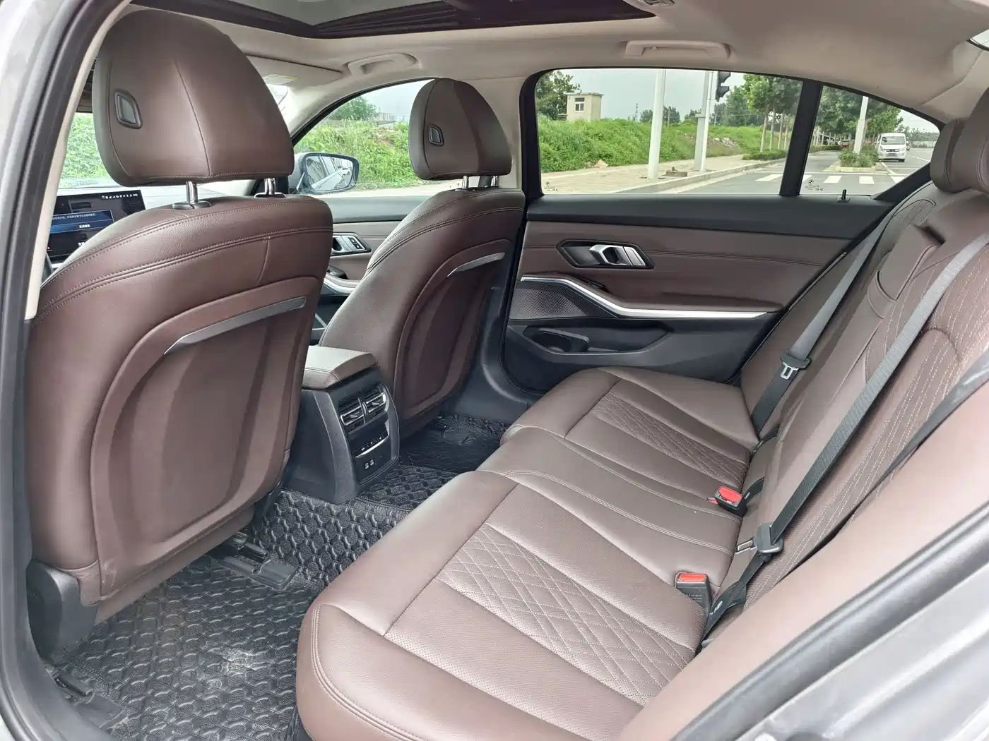 BMW i3 2024 eDrive 35 L фото 6
