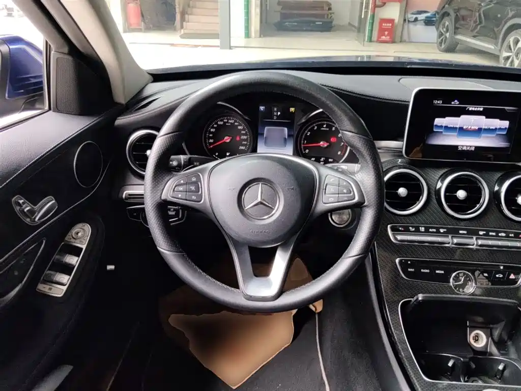 Mercedes-Benz C-Class 2017 Facelift C 180 L Fashion Sport Edition фото 17