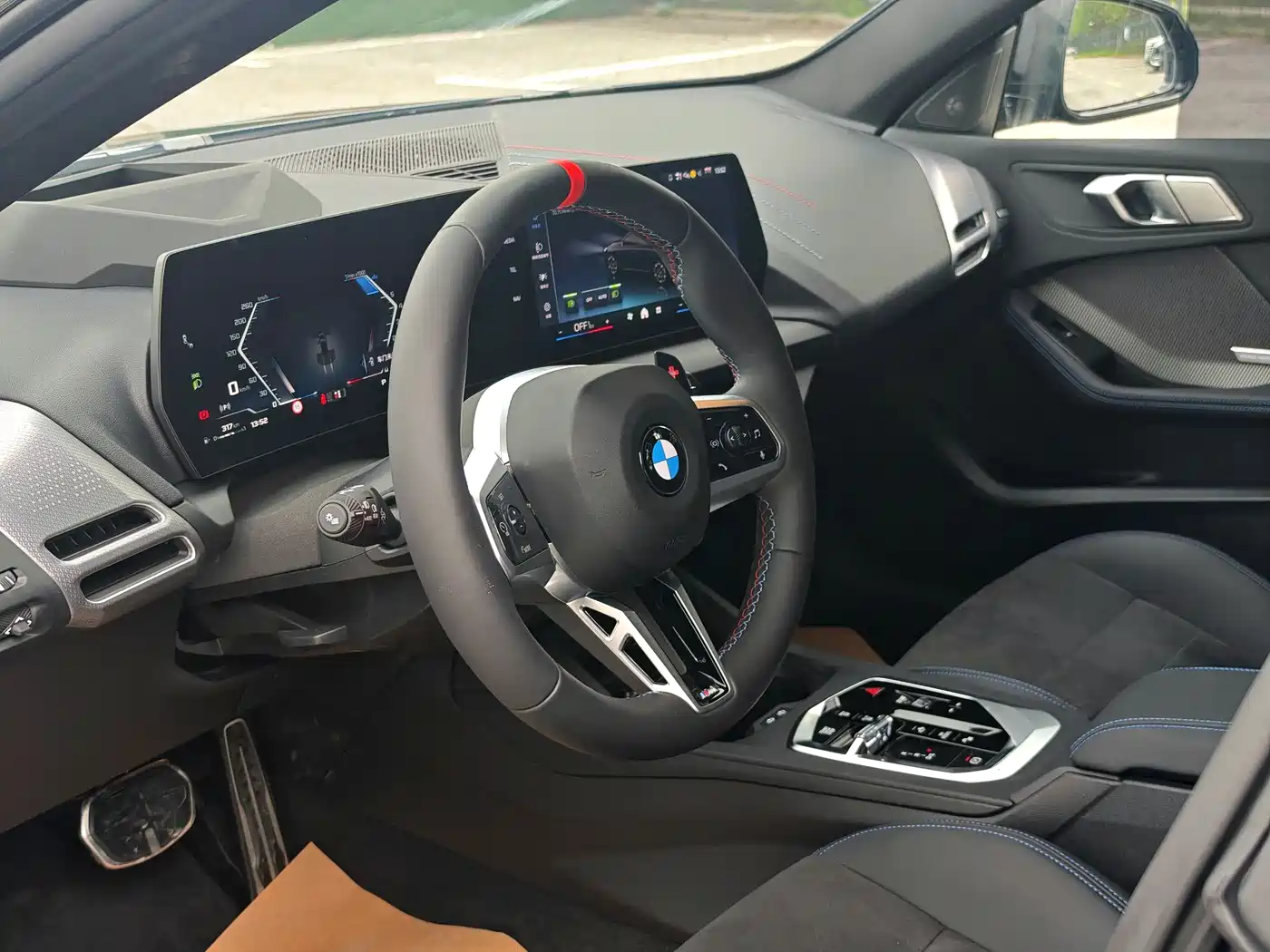 BMW M235L 2025 M235L фото 4