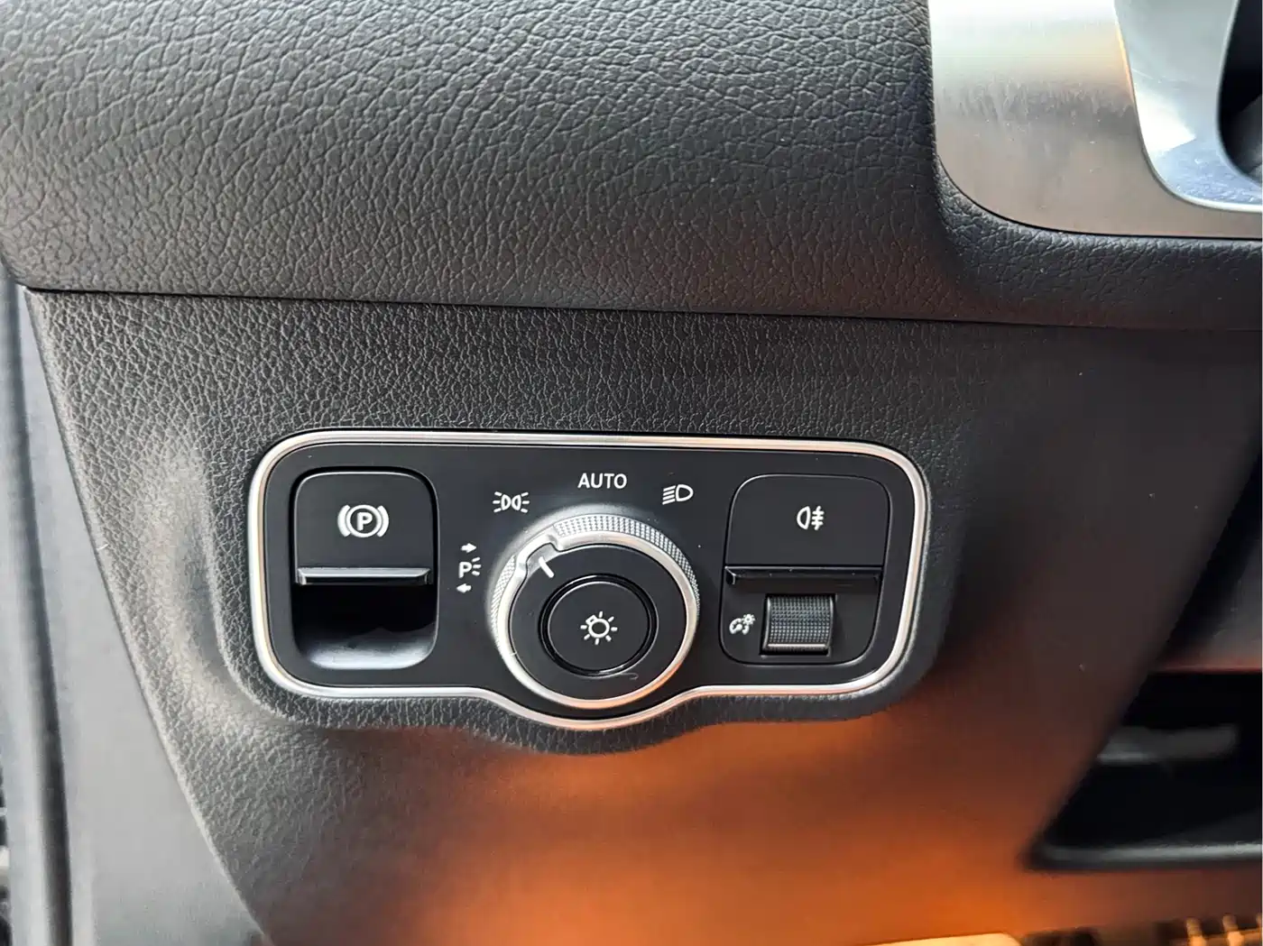 Mercedes-Benz GLB 2024 GLB 200 Dynamic фото 15
