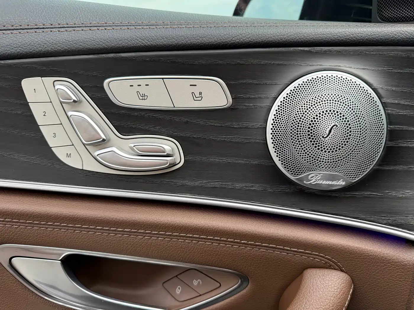 Mercedes-Benz E-Class 2021 E 300 L Sport Fashion фото 14