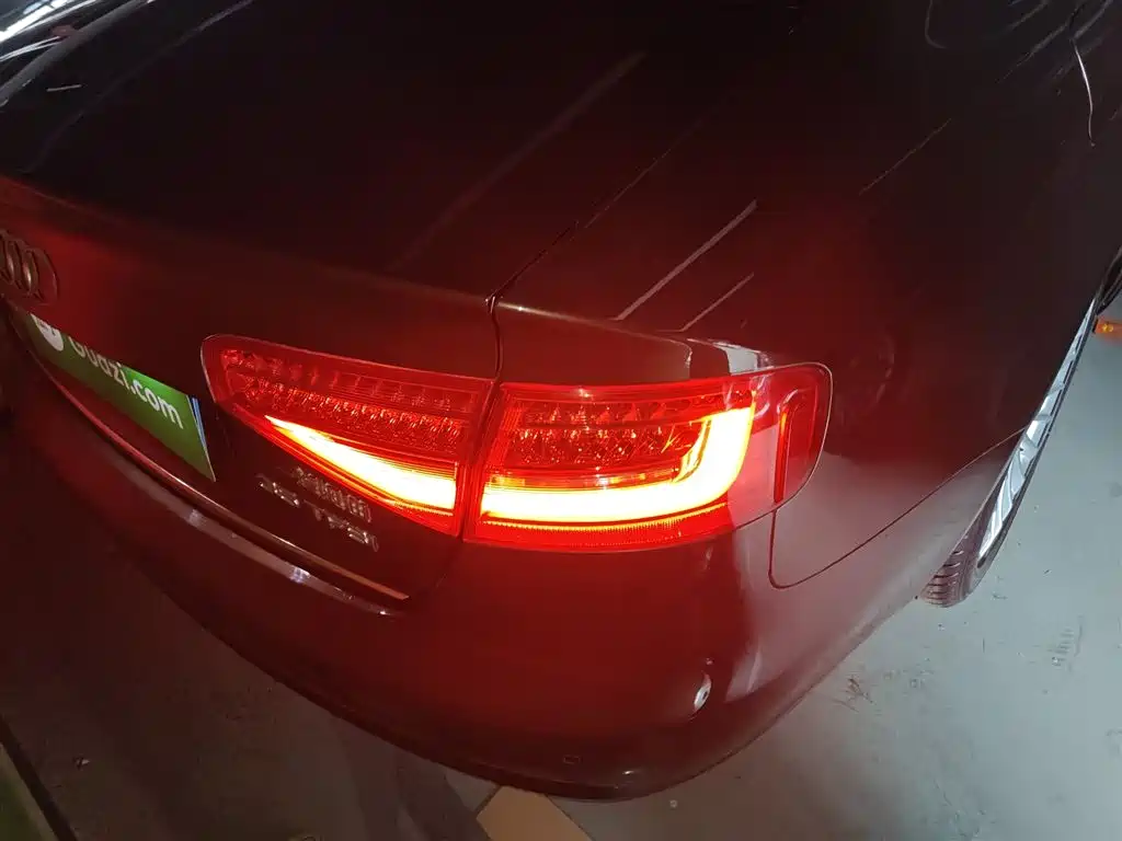Audi A4L 2016 35 TFSI Automatic Comfort фото 24