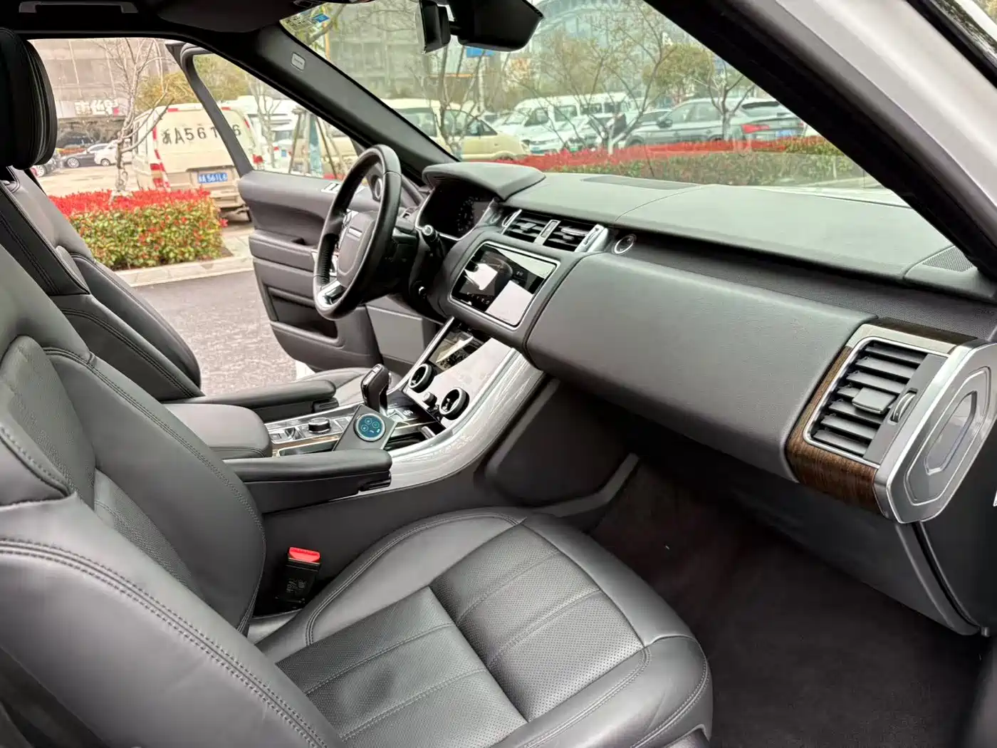 LAND ROVER RANGE ROVER SPORT NEW ENERGY