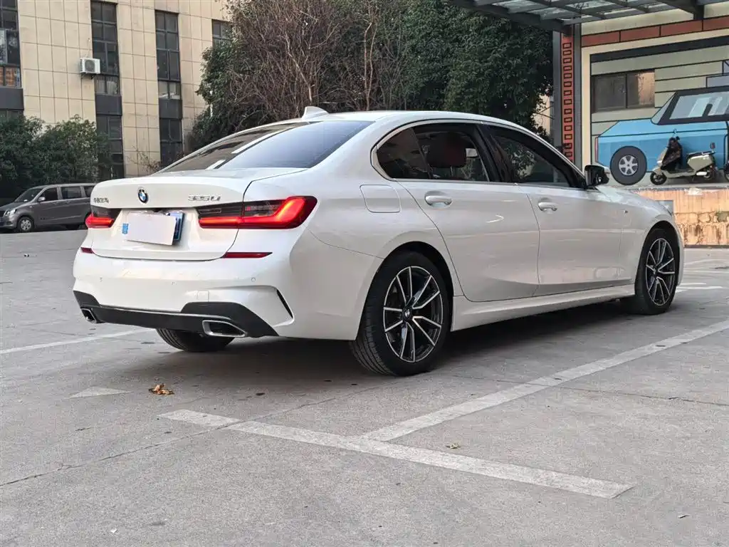 BMW 3 Series 2022 325Li M Sport Package фото 21