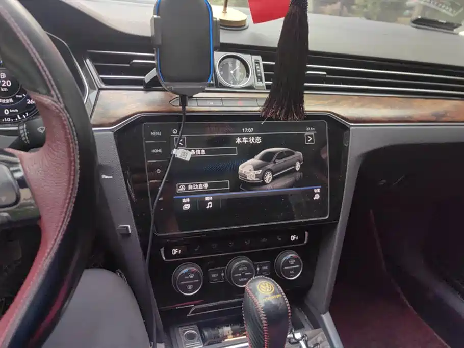Volkswagen Magotan 2018 330TSI DSG Premium фото 13