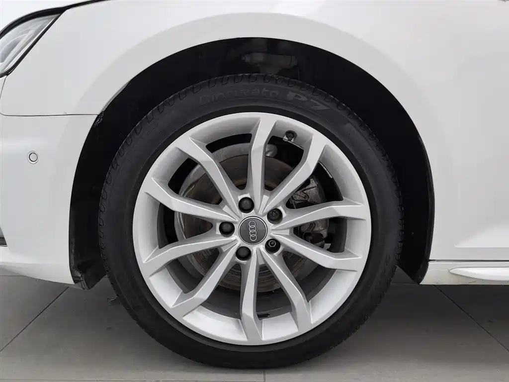 Audi A4L 2019 40 TFSI Fashion (China V) фото 17