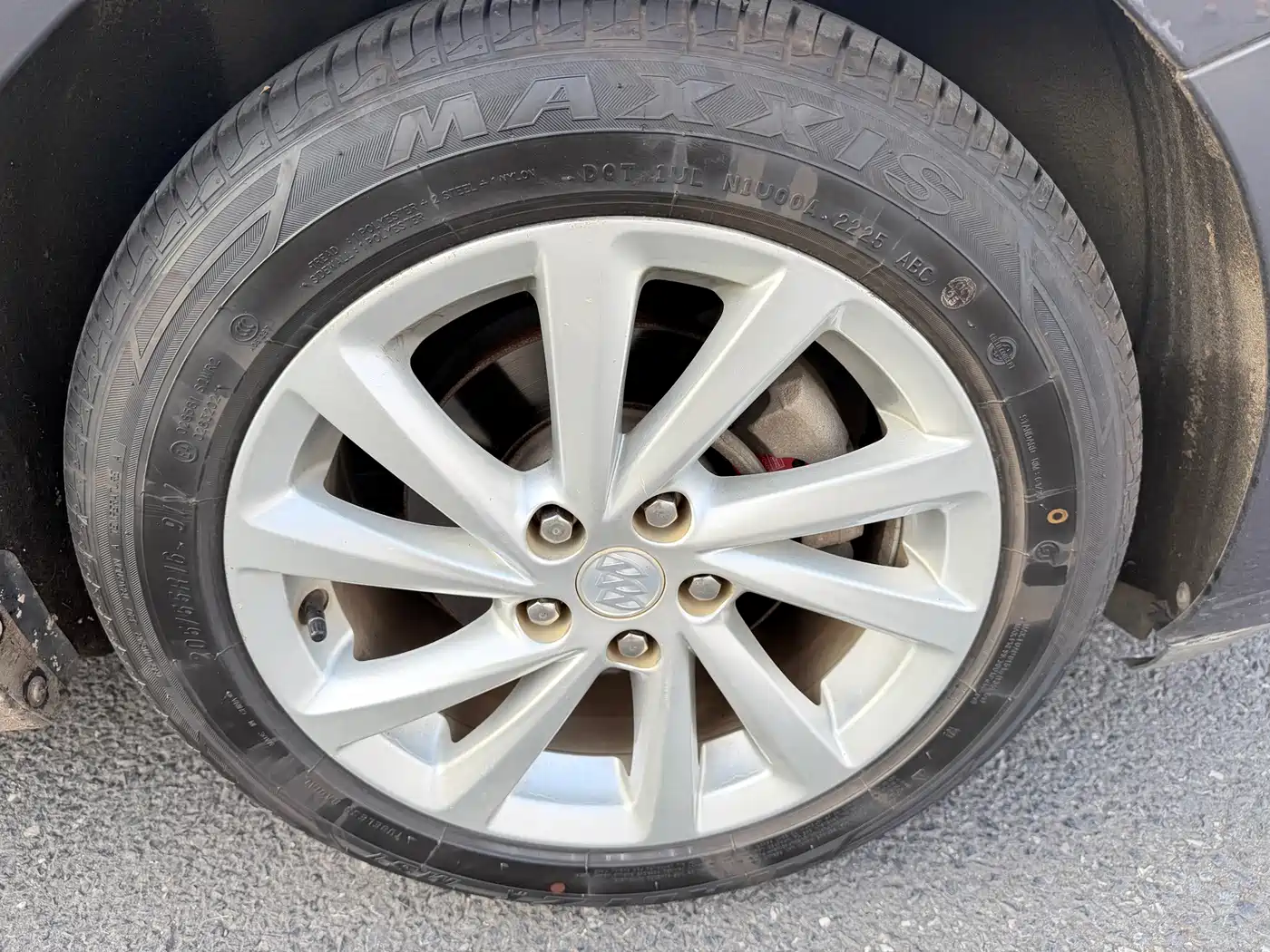 Фото 9 - Buick Verano