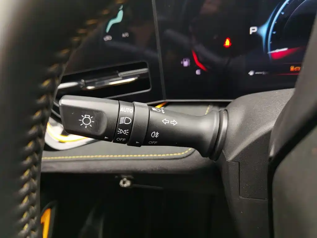 Changan Oshan X5 PLUS 2023 2023 Model Facelift 1.5T DCT Excellence