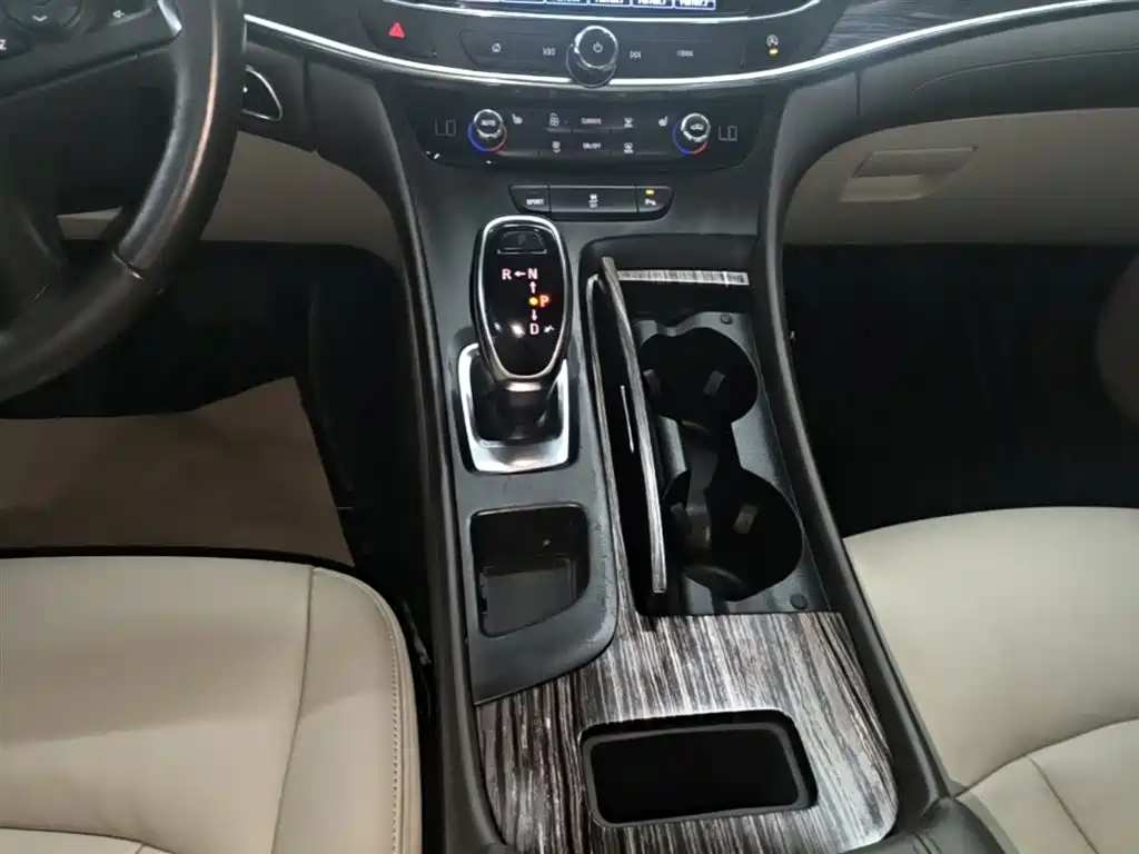 Buick LaCrosse 2016 20T Leading Type фото 14