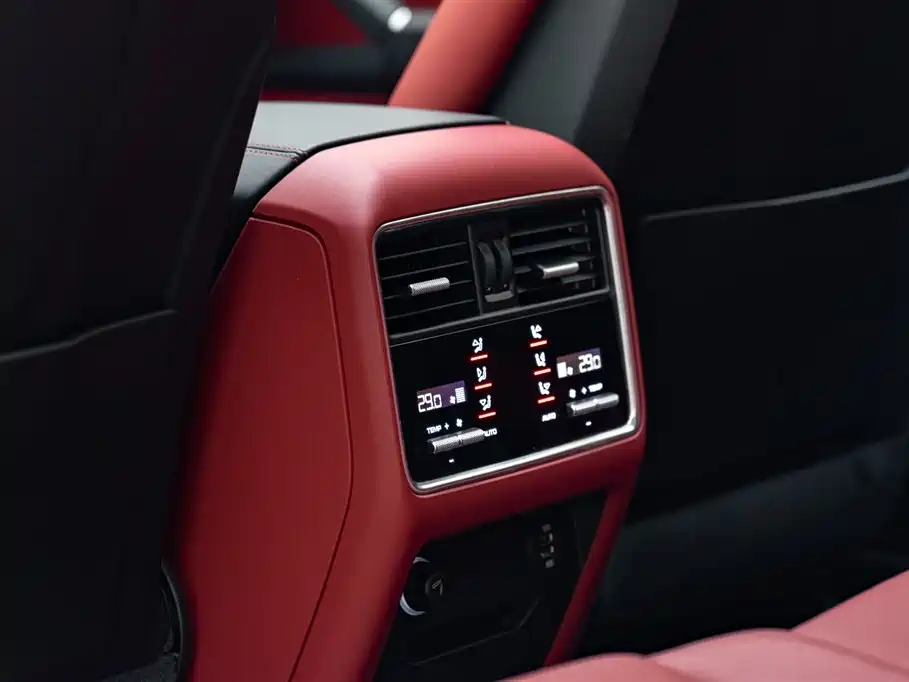 Porsche Cayenne 2018 Cayenne S 2.9T фото 12