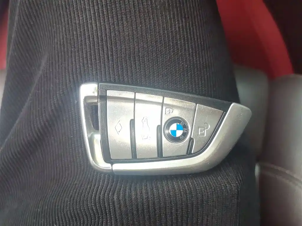 BMW 7 Series 2018 730Li Leading Type M Sport Package фото 9