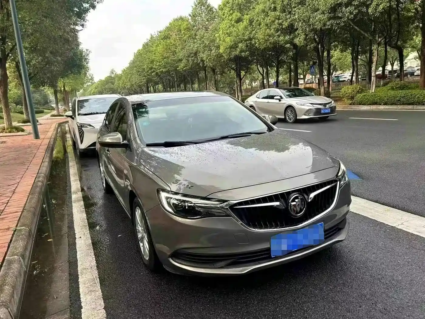 Buick Excelle 2019 15T DCT Connected Elite (China V) фото 2