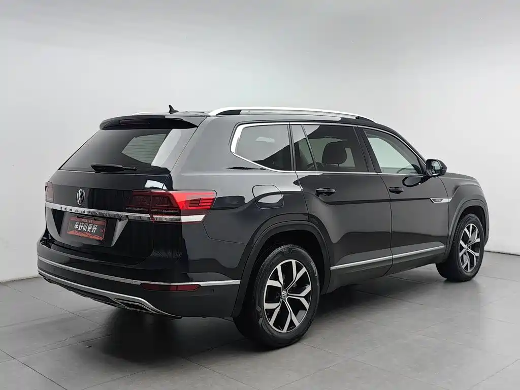 Фото 2 - Volkswagen Teramont