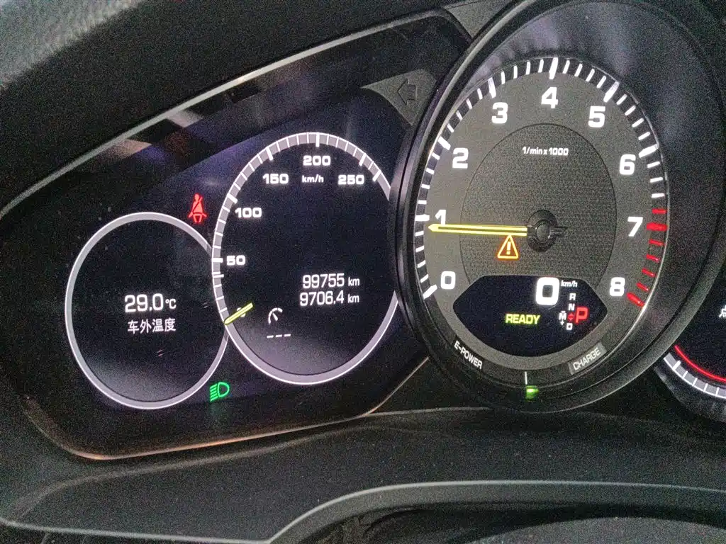 PORSCHE CAYENNE NEW ENERGY