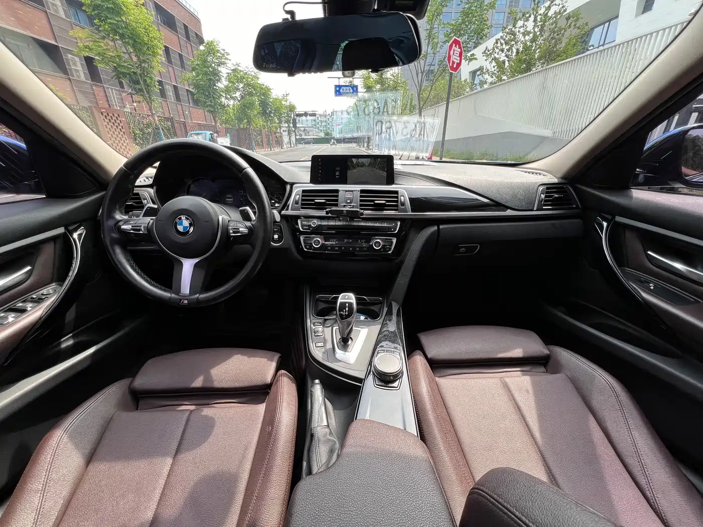 BMW 1 Series 2020 Model 125i Leading M Sport Package фото 7