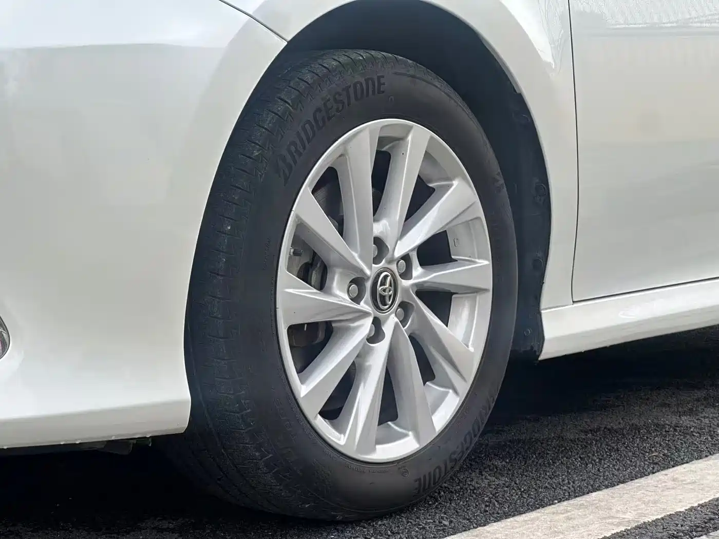 Toyota Camry 2021 2.0G Luxury Edition фото 9