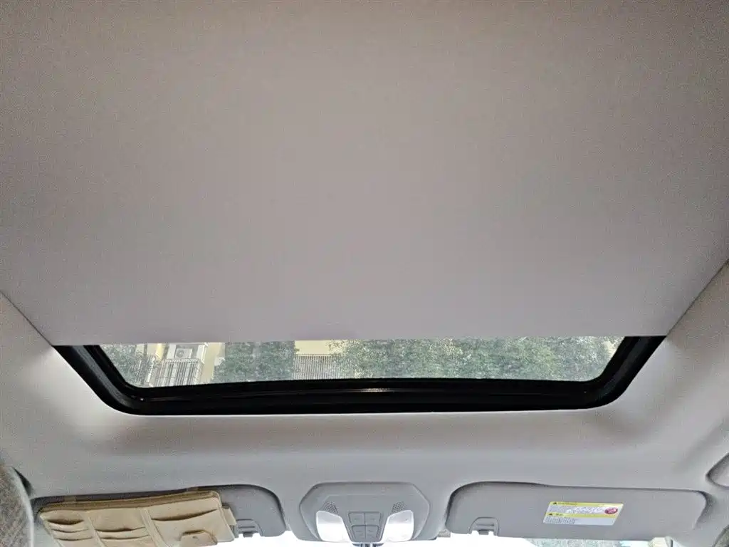 SAIC Maxus Maxus G50 2019 1.5T Automatic Luxury Edition China VI фото 9