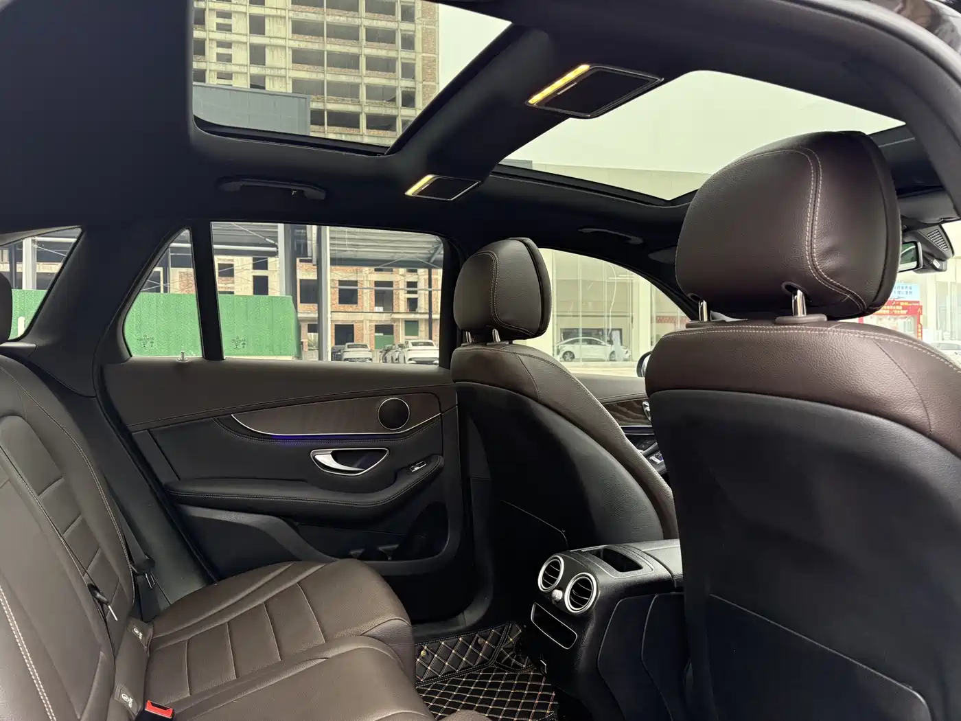 Mercedes-Benz GLC 2020 Facelift GLC 260 L 4MATIC Luxury фото 21