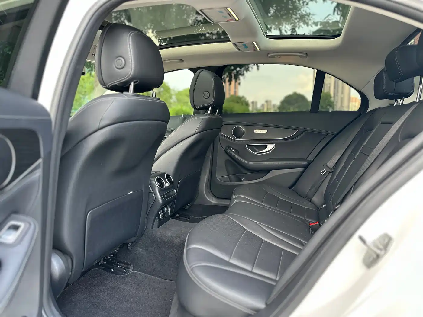 Mercedes-Benz C-Class 2020 C 260 L Sport фото 9
