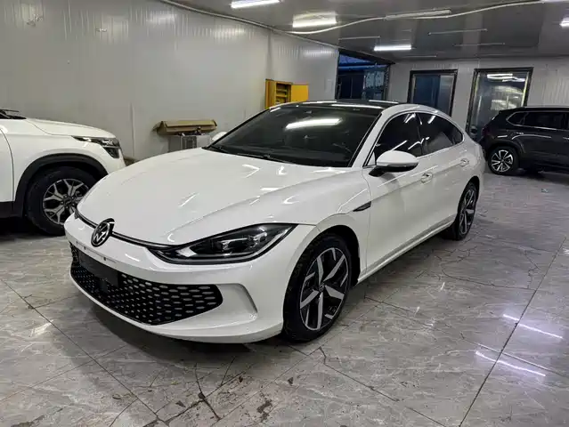 Volkswagen Lamando Volkswagen Lamando, L 280TSI DSG, Драйв