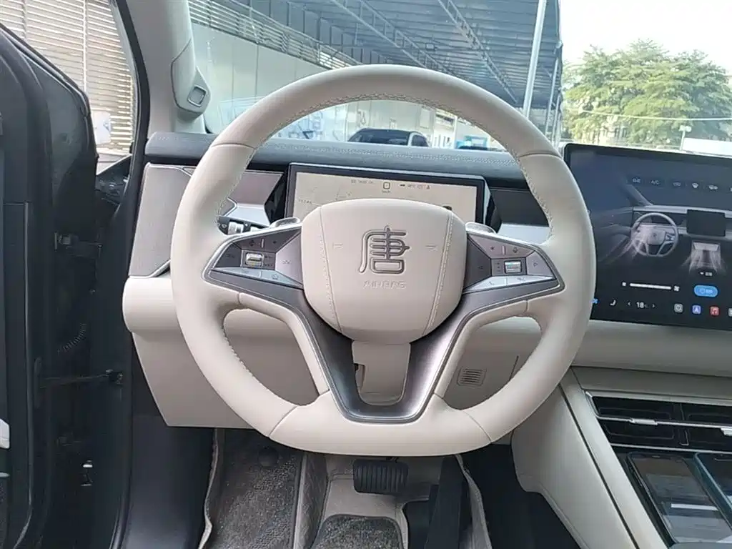 BYD Tang L 2025 DM 200KM AWD LiDAR Flagship фото 11