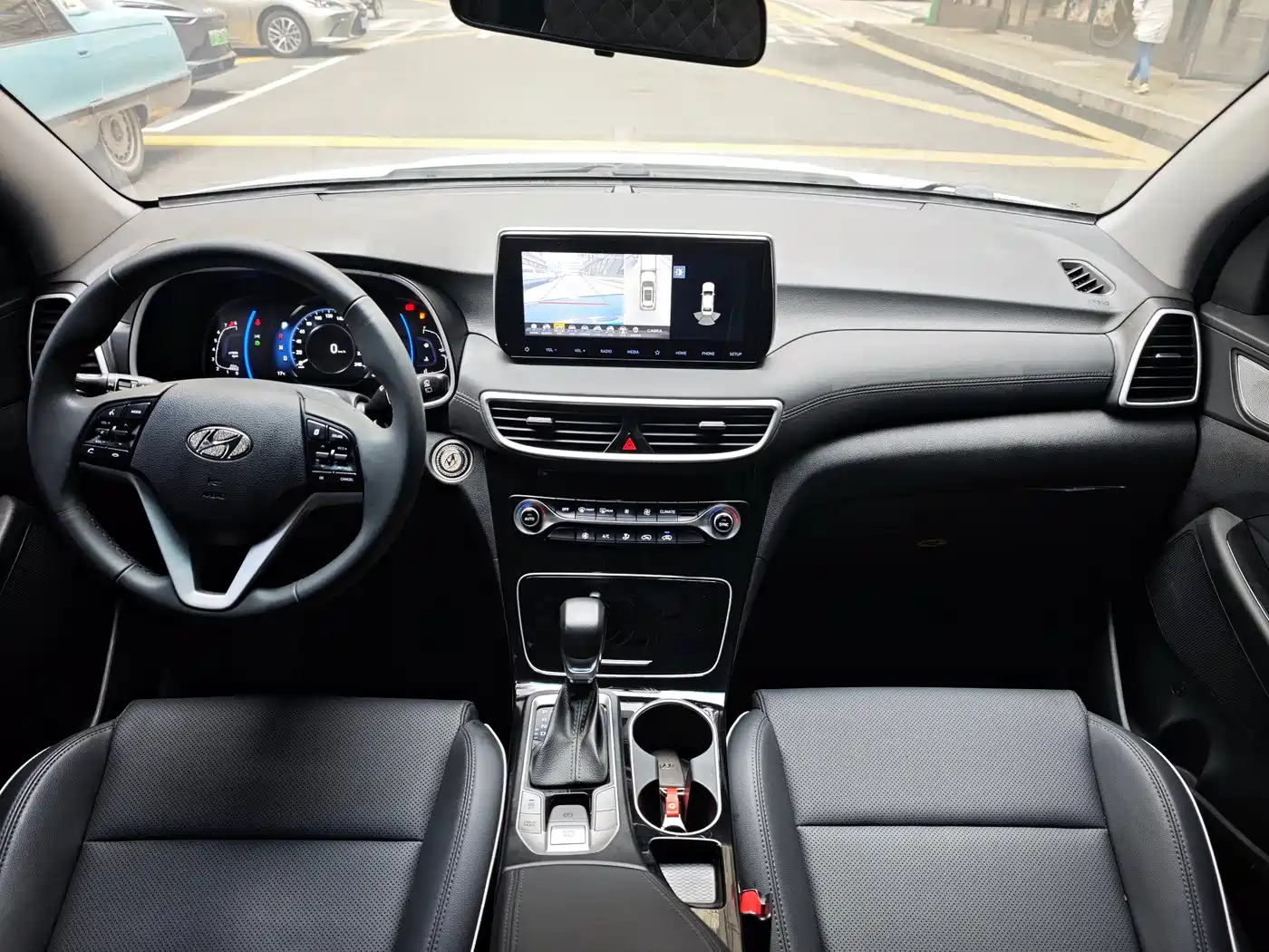 Hyundai Tucson 2021 Tucson L 1.5T DCT GLS Premium фото 4