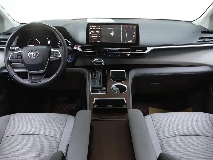Toyota Sienna 2021 2.5L Hybrid Luxury Edition фото 26