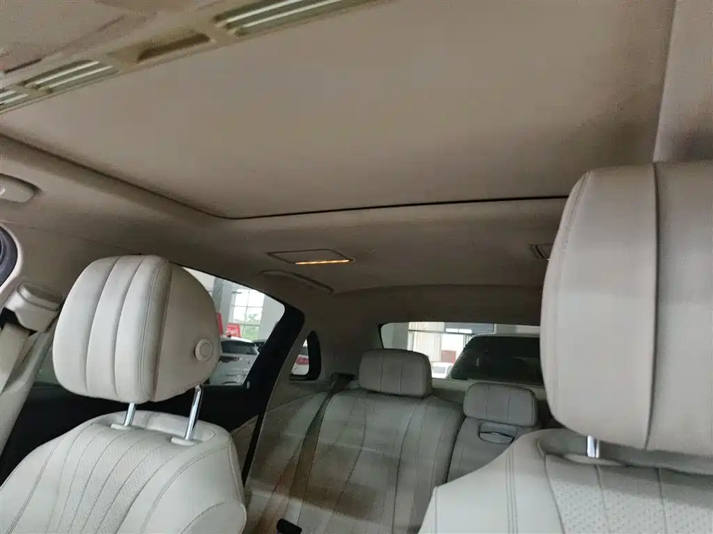Mercedes-Benz E-Class 2016 E 300 L Fashion Type фото 8