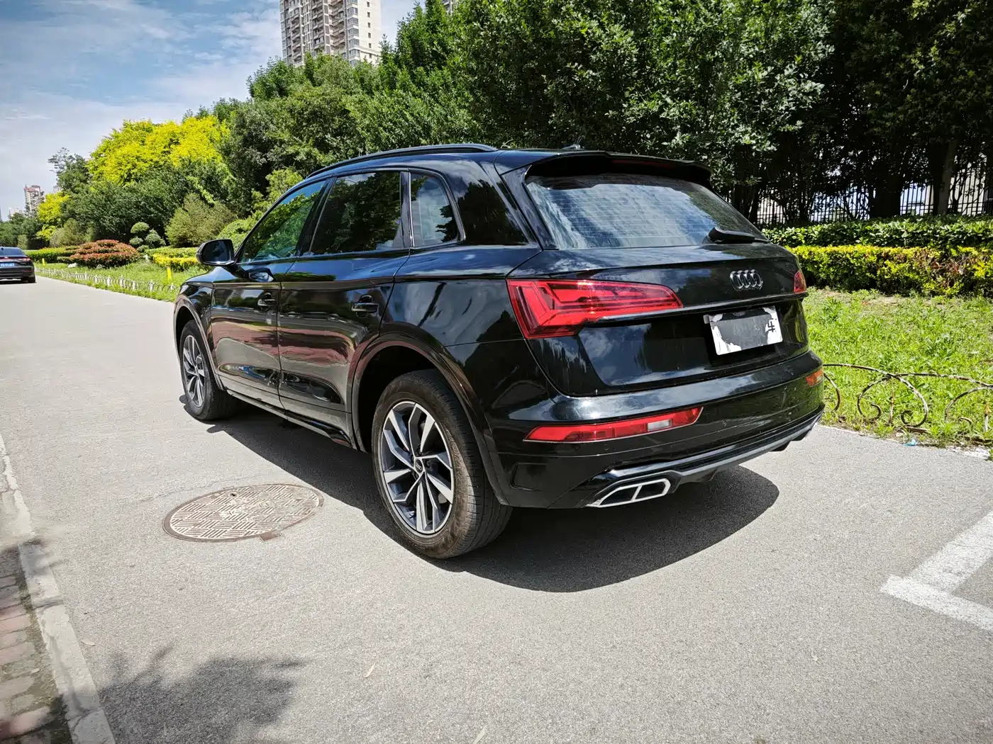 Фото 9 - Audi Q5L