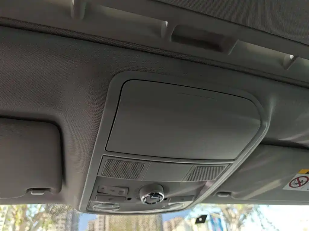 Volkswagen Sagitar 2017 230TSI Automatic Comfort фото 18