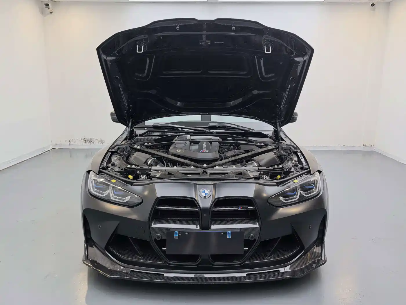 Фото 12 - BMW M4