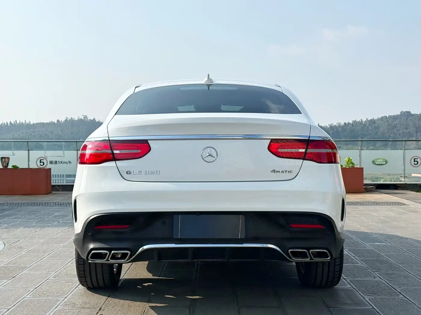 Mercedes-Benz GLE Coupe 2018 GLE 320 4MATIC Coupe SUV фото 5