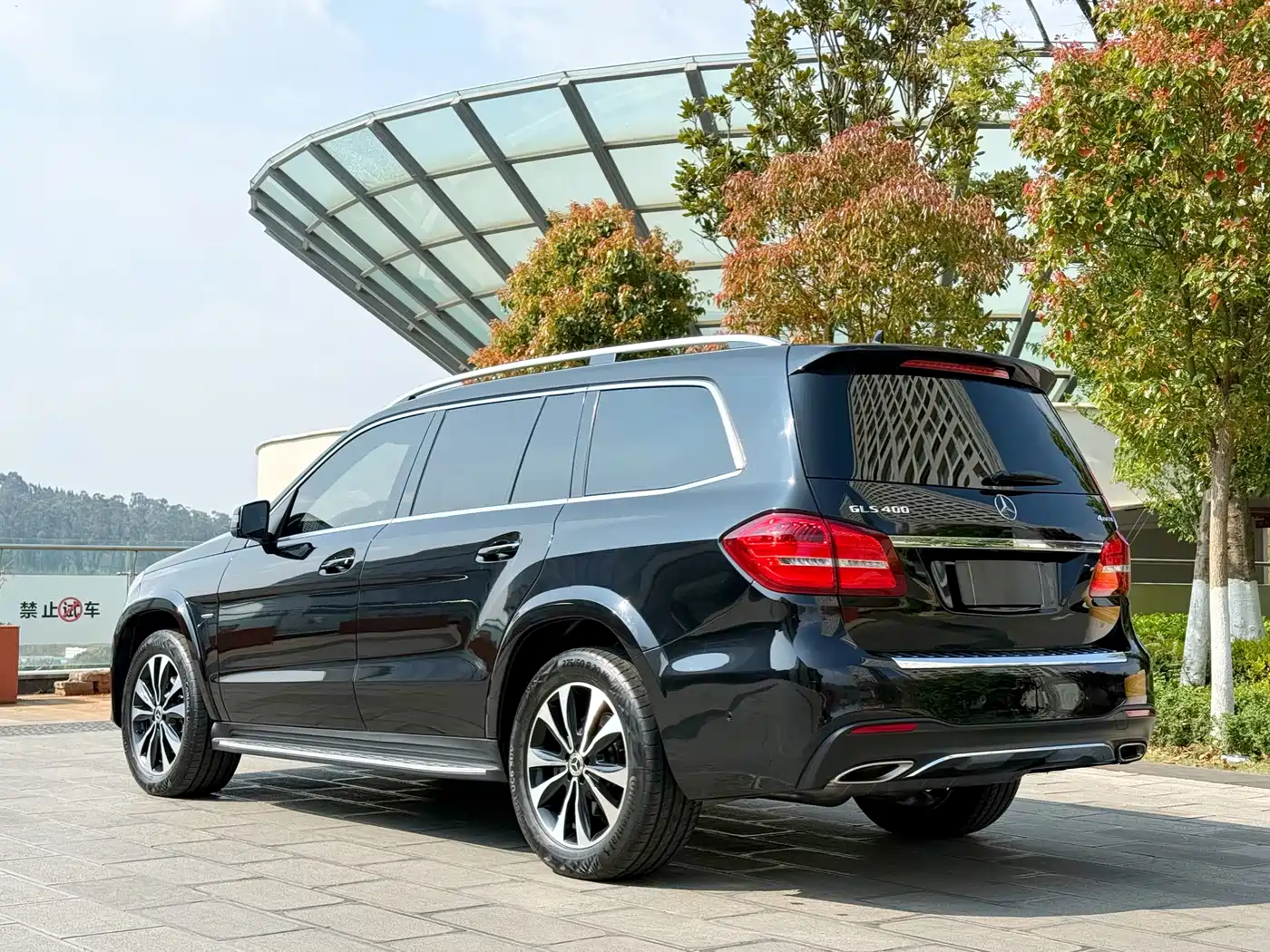 Mercedes-Benz GLS 2018 Facelift GLS 400 4MATIC Sport фото 4