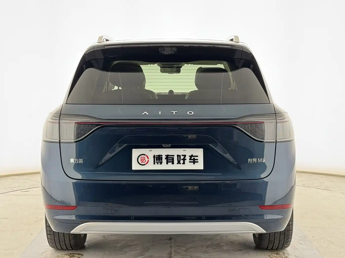 AITO Wenjie AITO M9 2025 Extended Range Ultra 52kWh 6-Seater фото 14