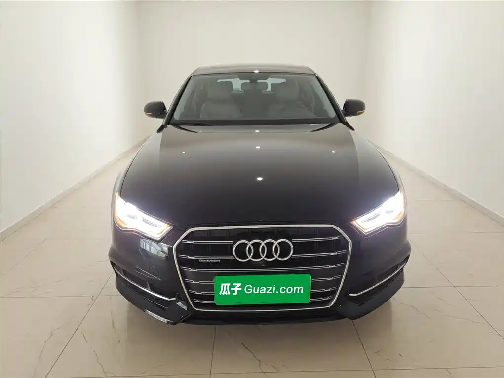 Audi A6L 2018 30th Anniversary 45 TFSI quattro Sport фото 3