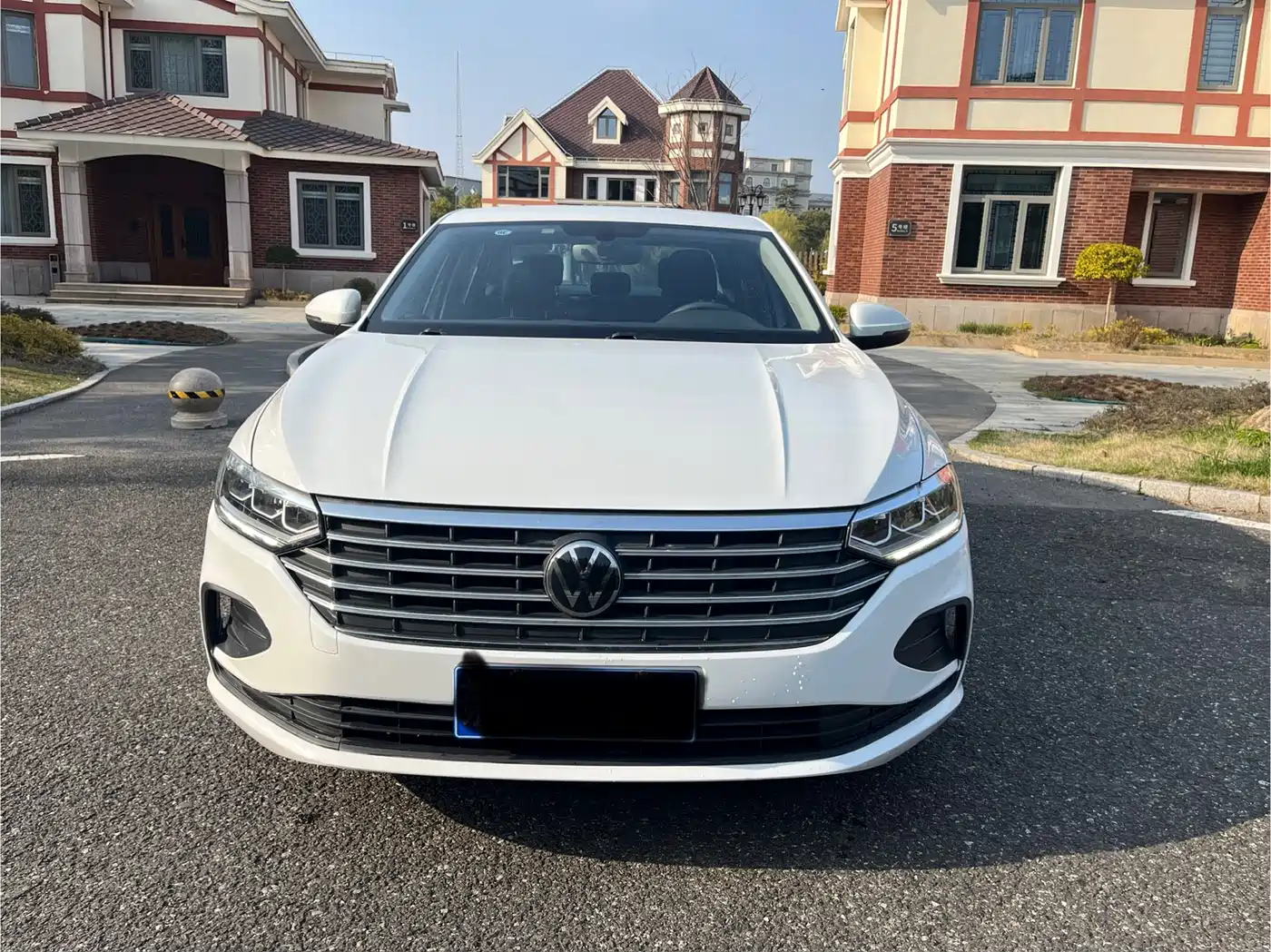 Volkswagen Lavida 2023 Facelift 1.5L Auto Comfort Edition фото 2