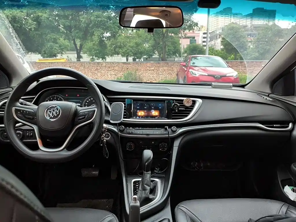 Buick Excelle 2021 Facelift 1.3T Auto Mild Hybrid Elite фото 6