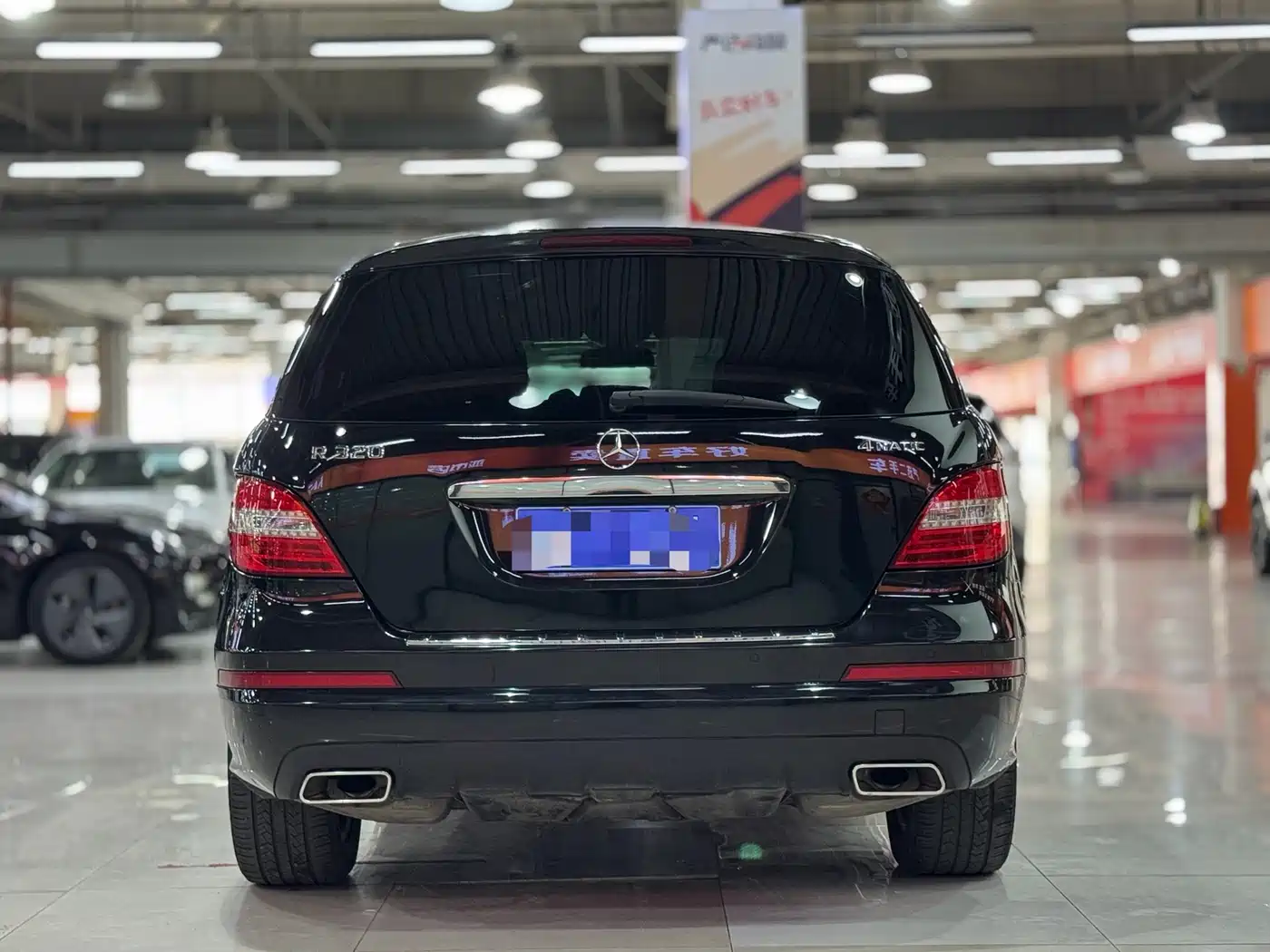 Mercedes-Benz R-Class 2017 R 320 4MATIC Business Collector's Edition фото 4