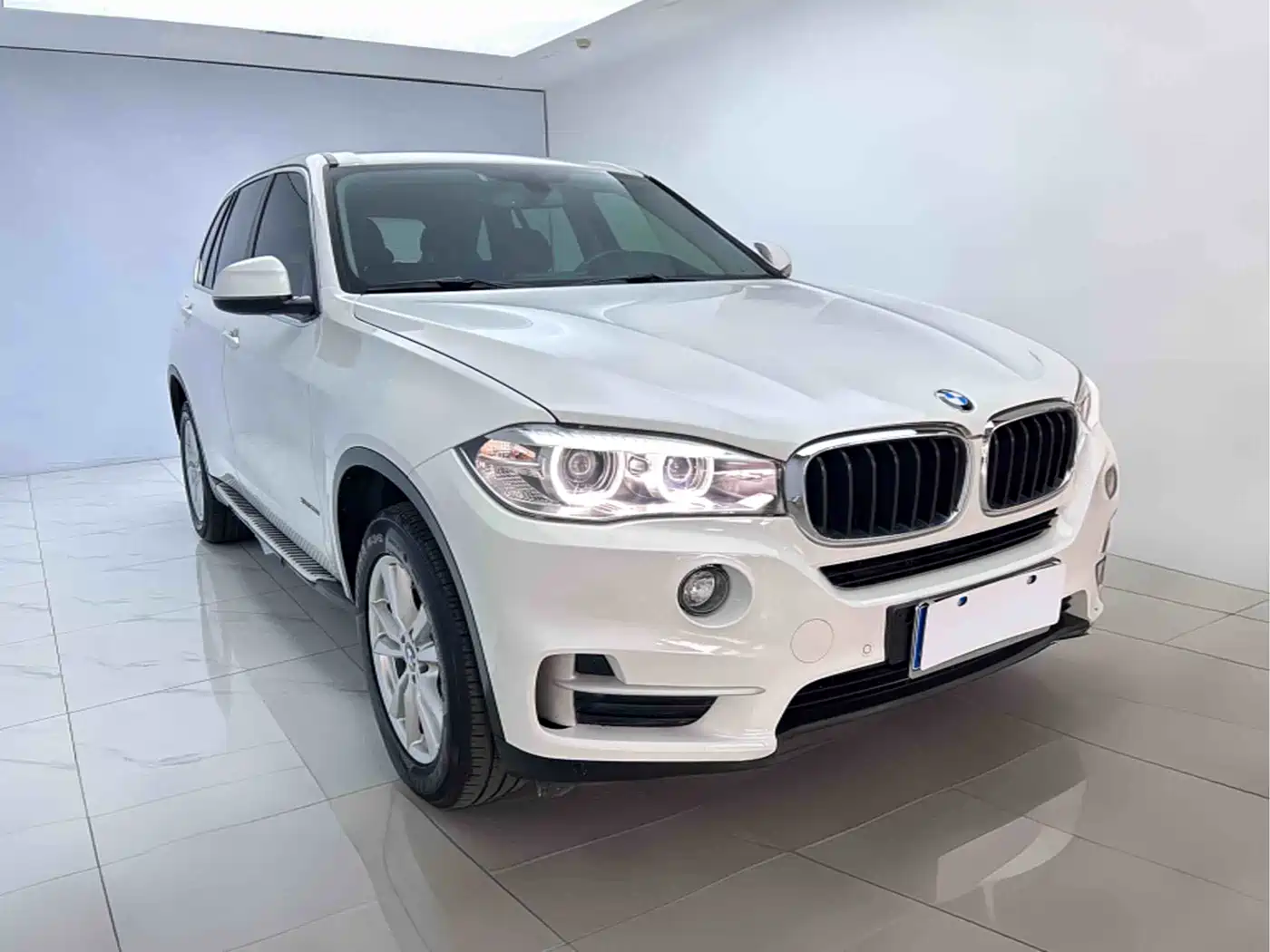 BMW X5 (Import) 2017 xDrive35i Leading Edition фото 3
