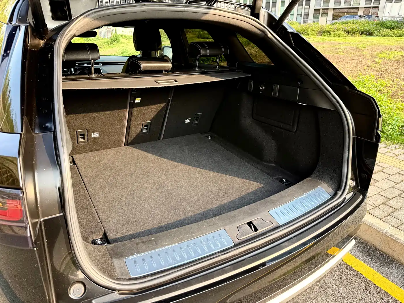 Land Rover Range Rover Velar 2019 250PS R-DYNAMIC S фото 7